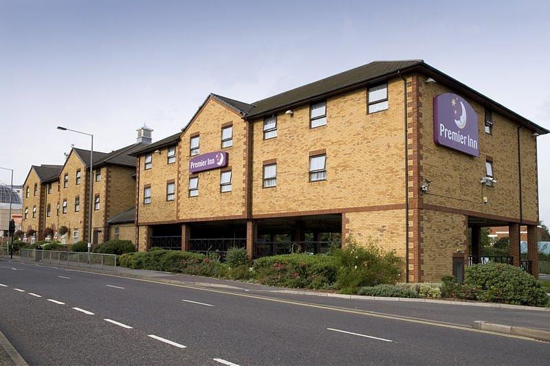Premier Inn London Romford Central 外观 照片