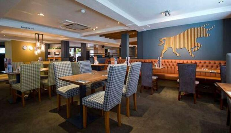 Premier Inn London Romford Central 外观 照片